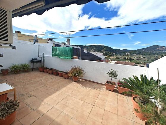 Foto 1 de Pis en venda a Buñol de 2 habitacions amb terrassa i garatge