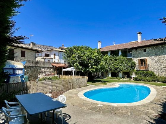 Foto 1 de Casa en venda a Echarri de 5 habitacions amb terrassa i piscina