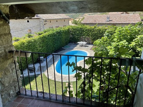 Foto 2 de Casa en venta en Echarri de 5 habitaciones con terraza y piscina