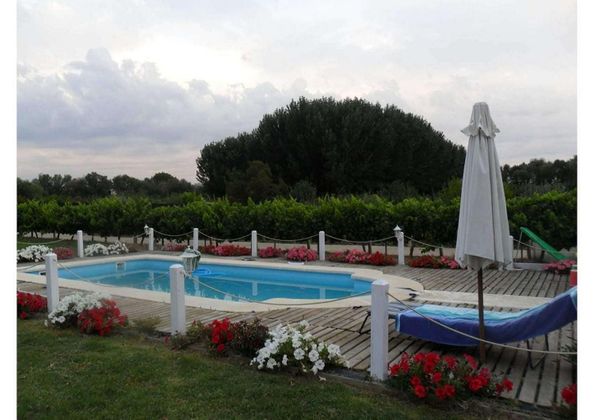 Foto 2 de Casa rural en venta en Corella de 2 habitaciones con piscina y jardín