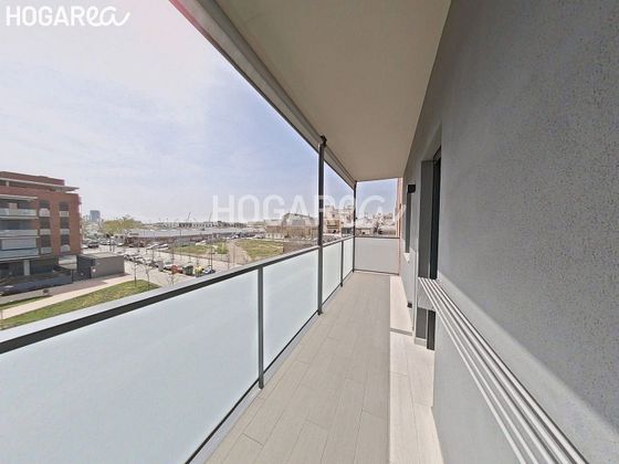 Foto 2 de Piso en venta en Centre - Hospitalet de Llobregat, L´ de 4 habitaciones con terraza y balcón