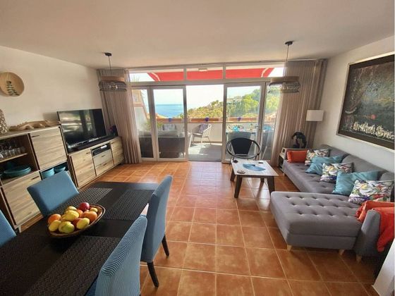 Foto 2 de Casa en venda a calle Cataluña de 3 habitacions amb terrassa i garatge