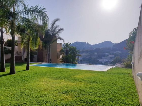 Foto 2 de Casa en venda a calle Bajada del Mar de 2 habitacions amb terrassa i piscina