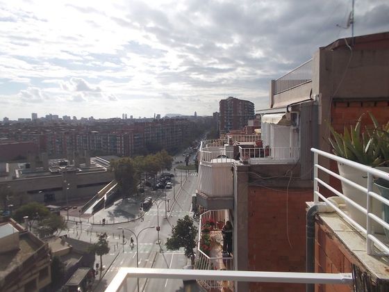 Foto 1 de Àtic en venda a La Salut - Lloreda de 4 habitacions amb terrassa i aire acondicionat