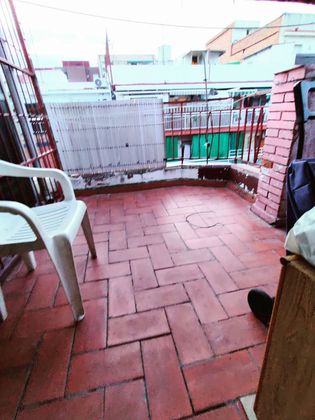 Foto 1 de Ático en venta en La Salut - Lloreda de 3 habitaciones con terraza