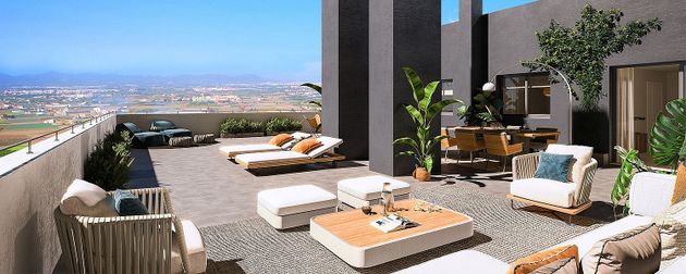 Foto 1 de Àtic en venda a Poble Nou de 4 habitacions amb terrassa i piscina