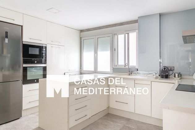 Foto 2 de Pis en venda a Mestalla de 3 habitacions amb terrassa i garatge