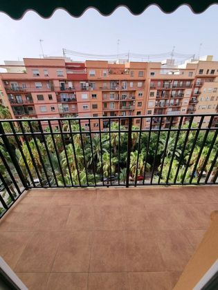 Foto 2 de Piso en venta en Morvedre de 3 habitaciones con terraza y balcón