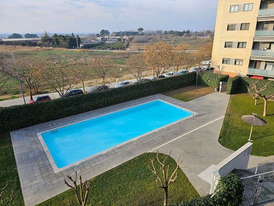 Foto 1 de Venta de piso en Mariola de 2 habitaciones con piscina y balcón