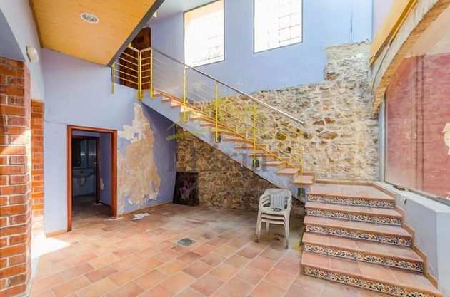 Foto 2 de Casa adossada en venda a Casco Antiguo de 4 habitacions amb calefacció