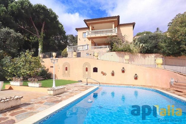 Foto 1 de Venta de chalet en Santa Cristina d'Aro de 6 habitaciones con terraza y piscina