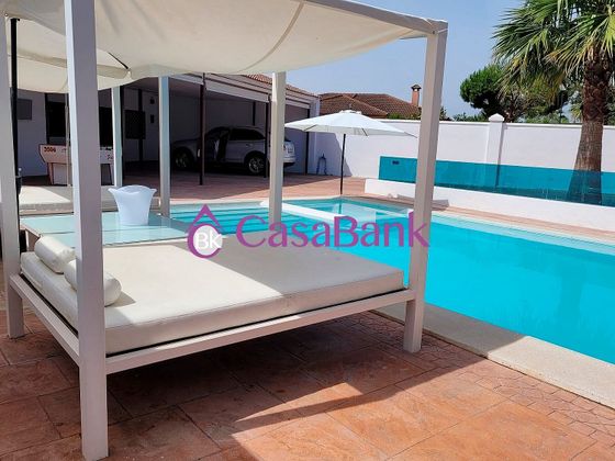 Foto 2 de Xalet en venda a Alcolea de 3 habitacions amb terrassa i piscina