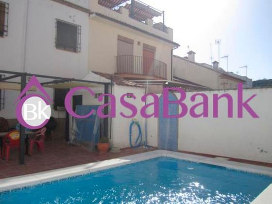 Foto 1 de Casa en venda a Santa Maria de Trassierra de 4 habitacions amb terrassa i piscina