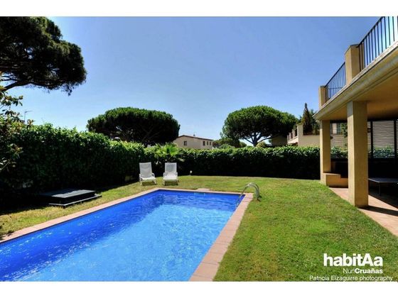 Foto 1 de Venta de chalet en Centre - Sant Feliu de Guíxols de 4 habitaciones con terraza y piscina