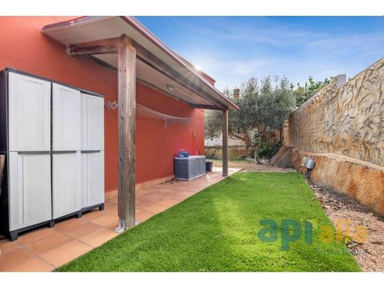 Foto 2 de Casa en venda a calle Gramoia de 4 habitacions amb piscina i garatge