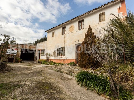 Foto 2 de Venta de casa rural en Sant Climent de Llobregat de 4 habitaciones con terraza y garaje
