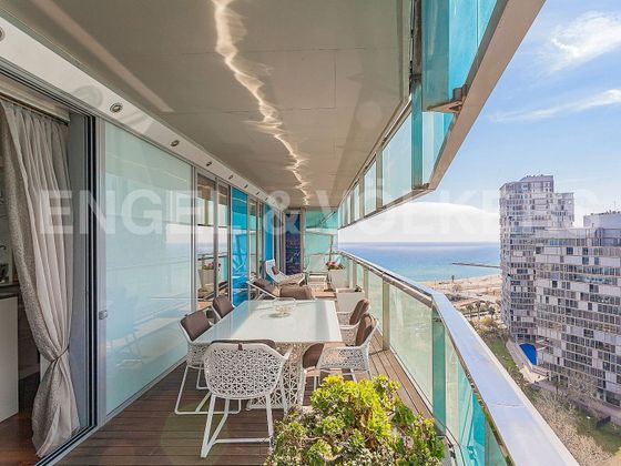 Foto 2 de Piso en venta en Diagonal Mar i el Front Marítim del Poblenou de 3 habitaciones con terraza y piscina