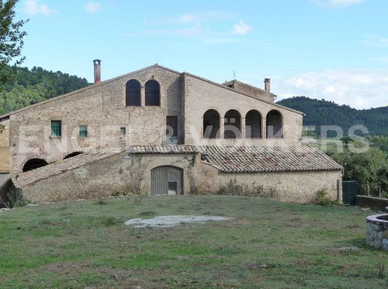 Foto 1 de Casa rural en venda a Castellcir de 10 habitacions i 2000 m²