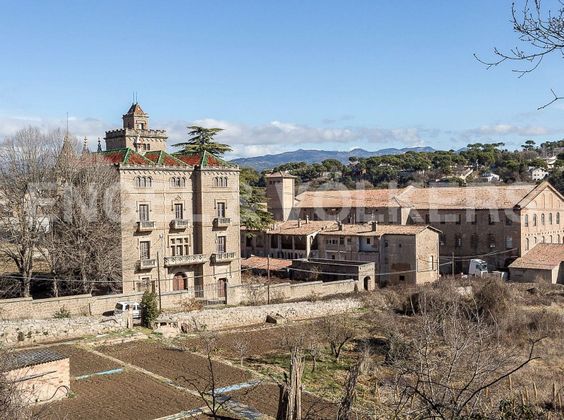 Foto 2 de Casa rural en venda a Gironella de 10 habitacions amb jardí i balcó