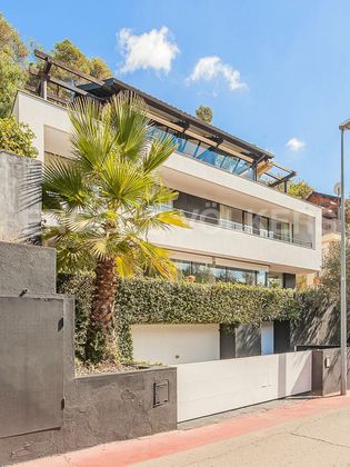 Foto 2 de Chalet en venta en Vallvidrera - El Tibidabo i les Planes de 6 habitaciones con terraza y piscina