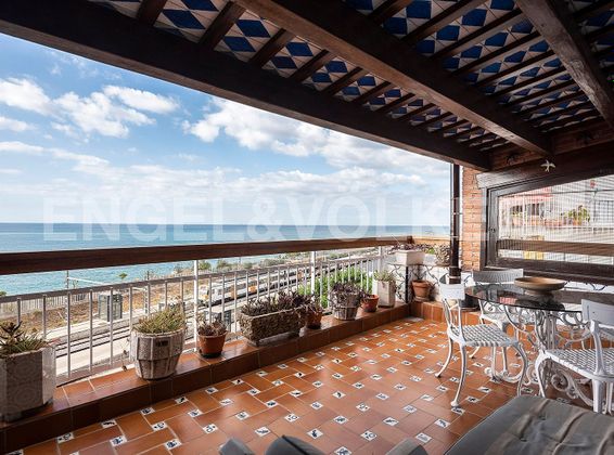 Foto 1 de Venta de casa rural en Arenys de Mar de 6 habitaciones con terraza y balcón