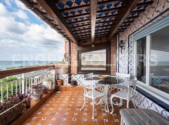 Foto 2 de Casa rural en venda a Arenys de Mar de 6 habitacions amb terrassa i balcó