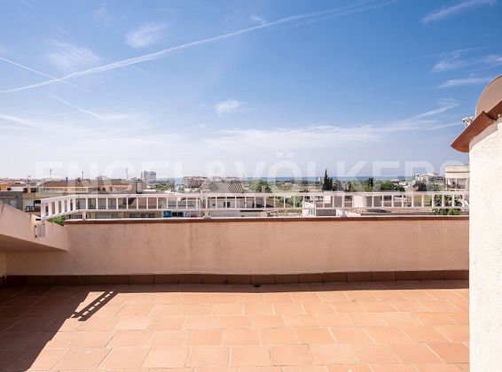 Foto 2 de Venta de casa en Les Creus-Can Feliu de Merola-Can Moré de 5 habitaciones con terraza y balcón