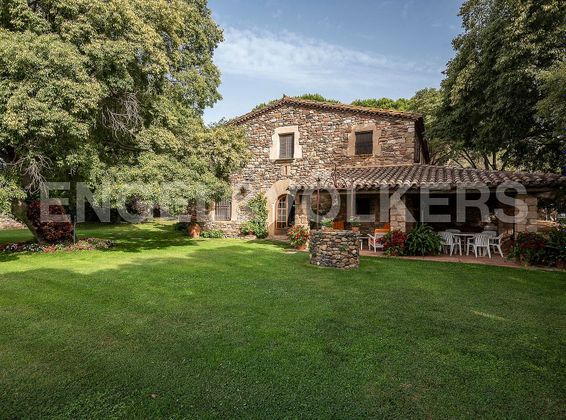 Foto 2 de Casa rural en venda a Garriga, La de 12 habitacions amb piscina i calefacció
