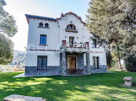 Foto 1 de Casa rural en venda a Llinars del Valles de 8 habitacions amb terrassa i piscina