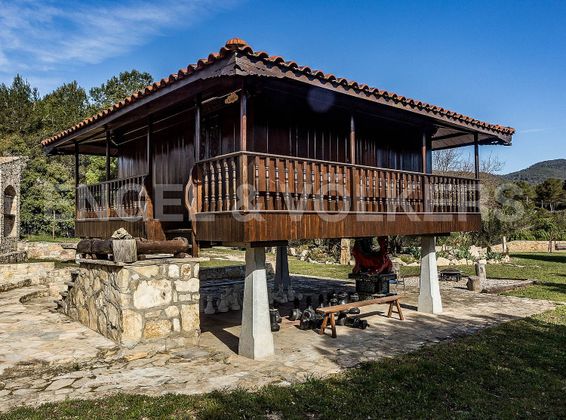 Foto 2 de Casa rural en venda a Querol de 9 habitacions amb terrassa i piscina