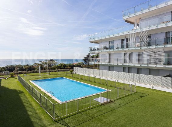 Foto 1 de Venta de ático en Sant Andreu de Llavaneres de 1 habitación con terraza y piscina