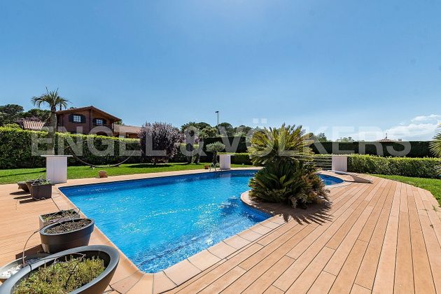 Foto 2 de Xalet en venda a Seva de 7 habitacions amb terrassa i piscina