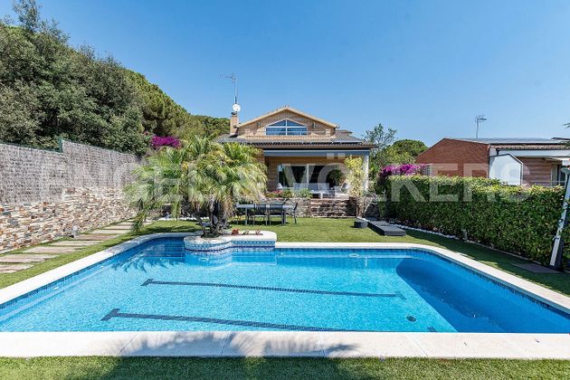 Foto 2 de Xalet en venda a Arenys de Mar de 5 habitacions amb terrassa i piscina