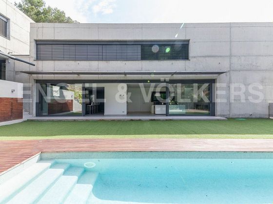 Foto 2 de Chalet en venta en Bellaterra de 8 habitaciones con piscina y garaje