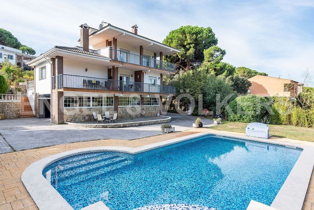 Foto 1 de Chalet en venta en Mas Mora - Sant Daniel de 4 habitaciones con terraza y piscina