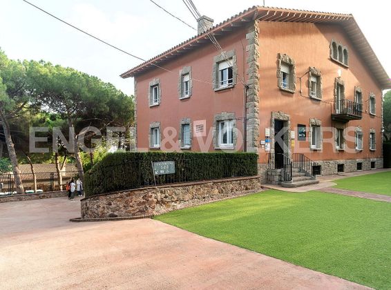 Foto 2 de Chalet en venta en Pedralbes de 7 habitaciones con terraza y jardín