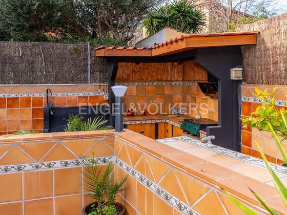 Foto 1 de Venta de casa adosada en Sant Andreu de Llavaneres de 4 habitaciones con terraza y piscina