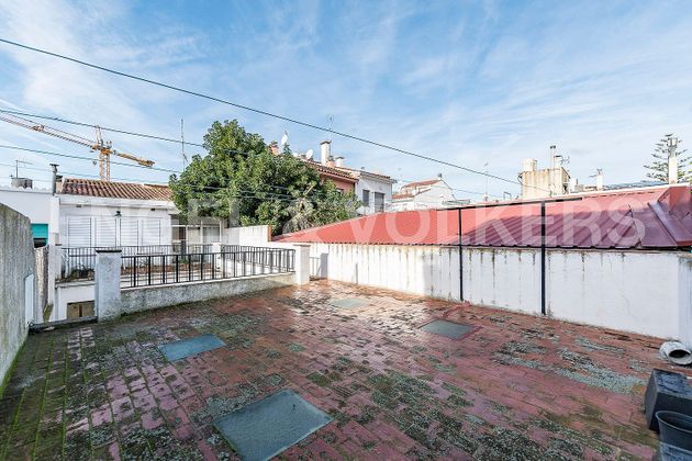Foto 2 de Casa adossada en venda a Centre - Pineda de Mar de 4 habitacions amb terrassa i garatge