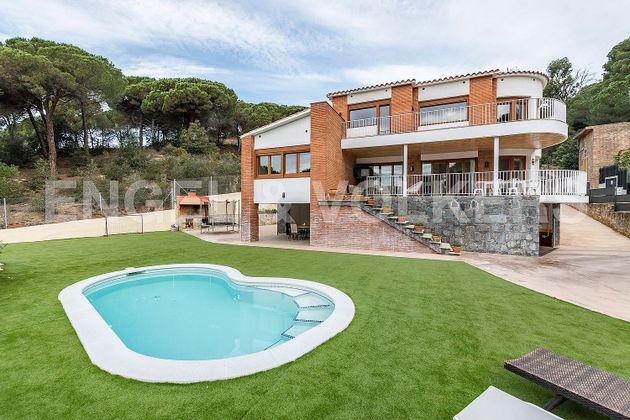 Foto 1 de Xalet en venda a Sant Pol de Mar de 4 habitacions amb terrassa i piscina