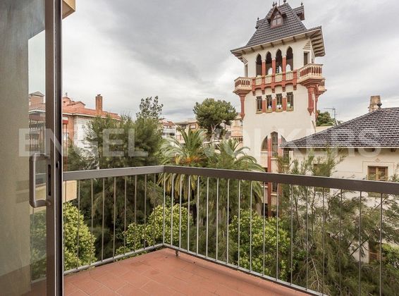 Foto 1 de Pis en venda a Les Tres Torres de 4 habitacions amb terrassa i piscina