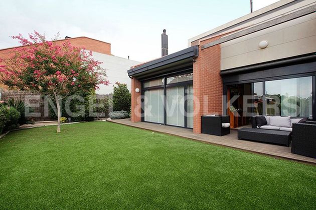 Foto 1 de Chalet en venta en Mira-sol de 6 habitaciones con terraza y piscina