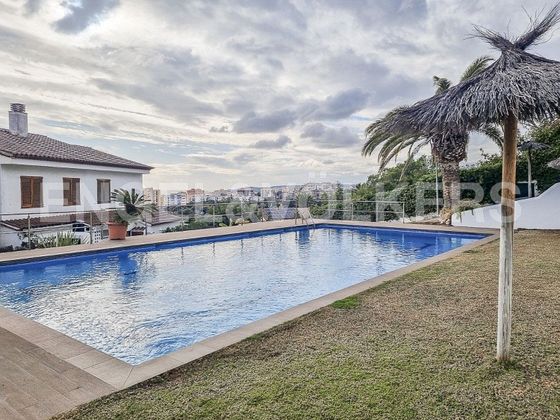 Foto 2 de Casa en venda a Levantina - Montgavina - Quintmar de 6 habitacions amb terrassa i piscina