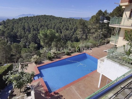 Foto 2 de Xalet en venda a Castellnou de Bages de 4 habitacions amb terrassa i piscina