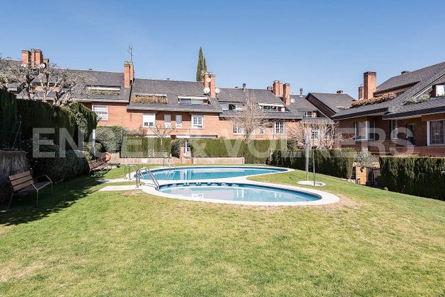 Foto 1 de Casa en venda a L'Eixample de 5 habitacions amb terrassa i piscina