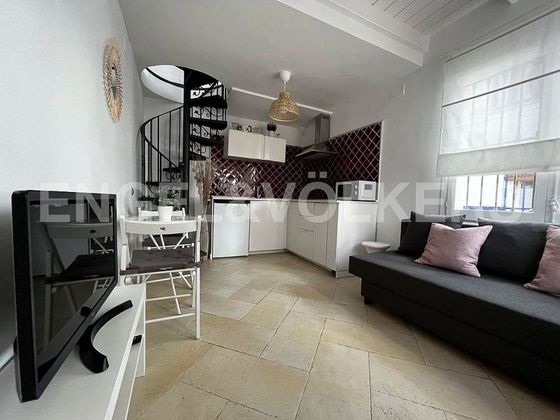 Foto 1 de Alquiler de piso en Aiguadolç - Sant Sebastià de 1 habitación con aire acondicionado y calefacción