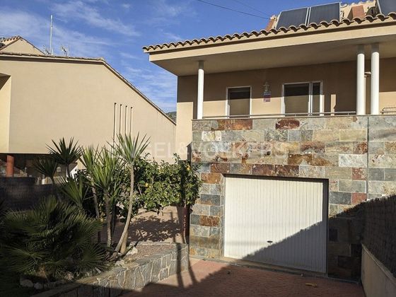 Foto 2 de Casa en venta en Canyelles de 4 habitaciones con terraza y piscina