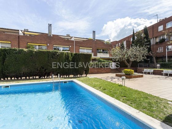 Foto 1 de Dúplex en venta en Can Llobera - Can Maginas de 4 habitaciones con terraza y piscina