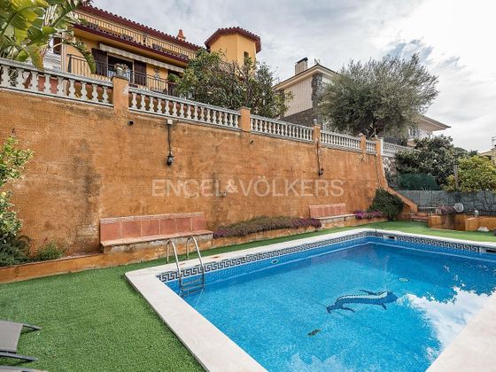 Foto 1 de Chalet en venta en Sant Pol de Mar de 6 habitaciones con terraza y piscina