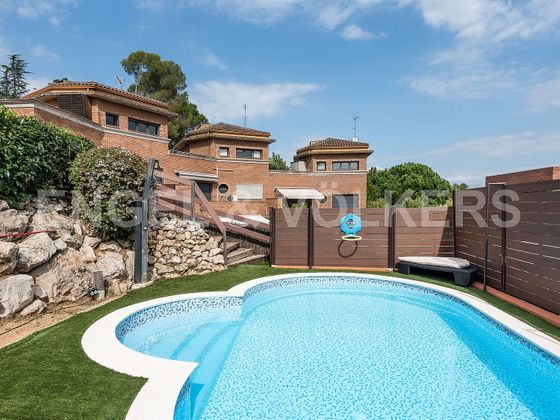 Foto 1 de Casa en venda a Can Majó - Can Trabal de 6 habitacions amb terrassa i piscina