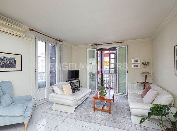 Foto 1 de Piso en venta en La Dreta de l'Eixample de 4 habitaciones con balcón y aire acondicionado